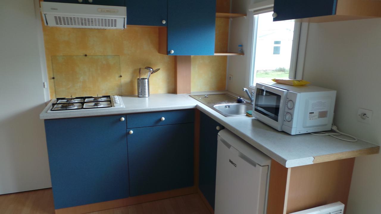 Camping De Kerurus Hotel Plounéour-Trez Kamer foto