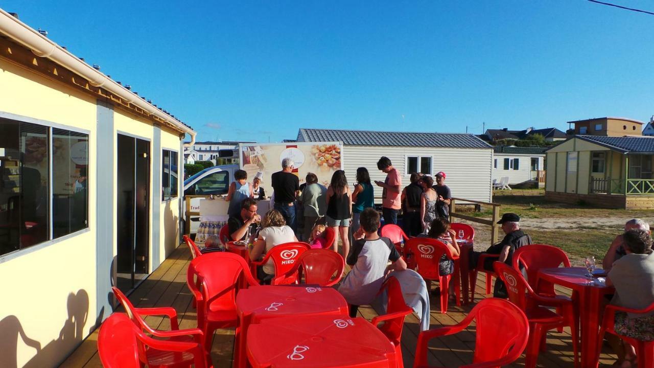 Camping De Kerurus Hotel Plounéour-Trez Buitenkant foto